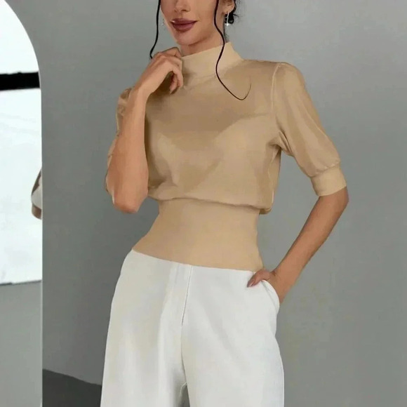 Apricot Women's Color Stand Collar Waist Cinched Bubble Sleeve Shirt - Picture 4 of 6